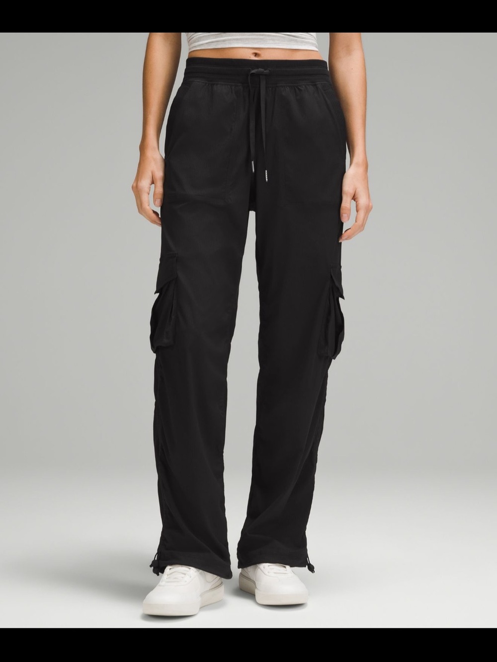 lululemon athletica Black Cargo Adjustable Dance Studio with Drawstring Waist
